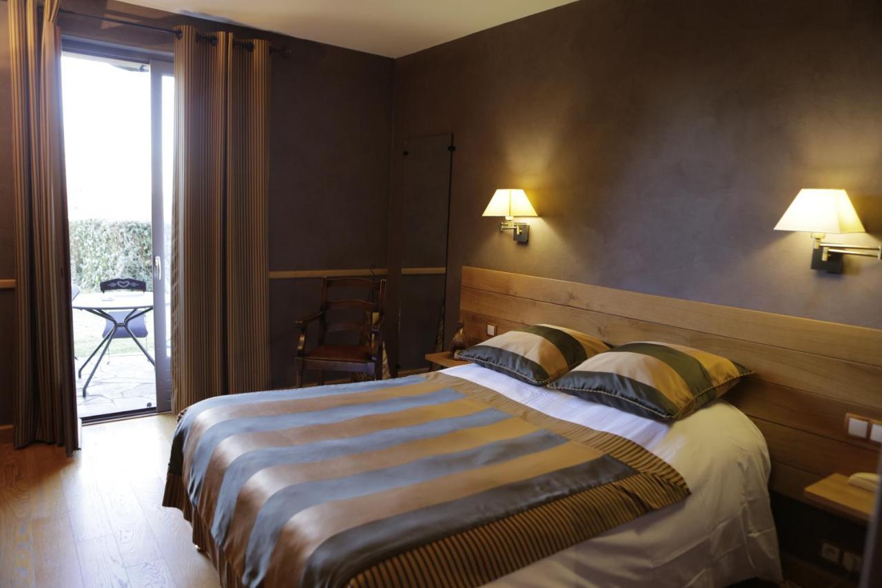 Hotel Logis Du Barrez Mur-de-Barrez