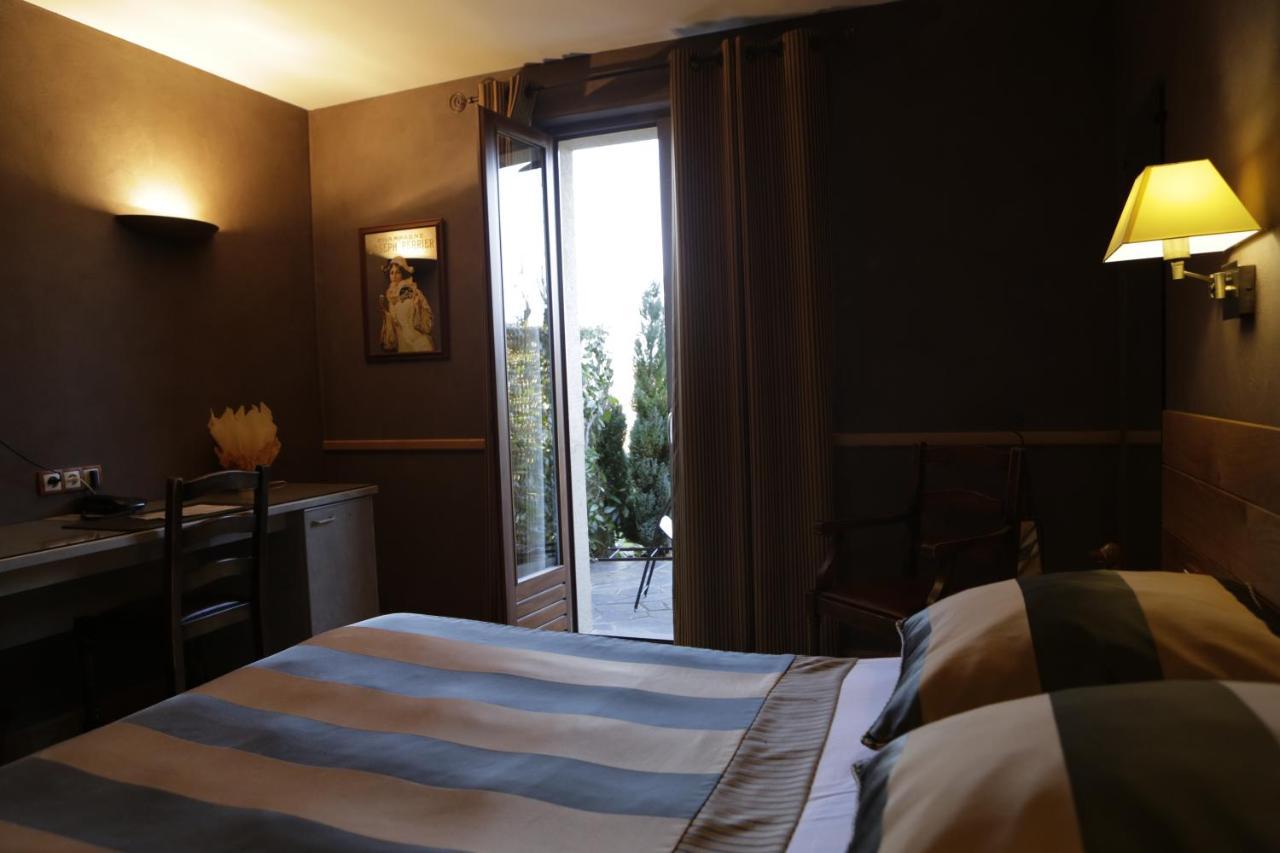Logis Du Barrez Hotel
